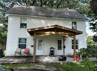 1209-1211 N 14th St #2, Beatrice, NE 68310