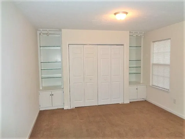 302 Holland Ridge Dr — Photo 11