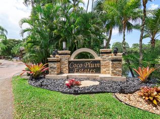 8980 SW 8th St, Plantation, FL 33324