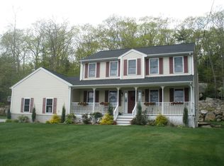 43 Oakridge Rd, West Greenwich, RI 02817