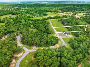 8100 Hill Country Dr #5, Decatur, AR 72722