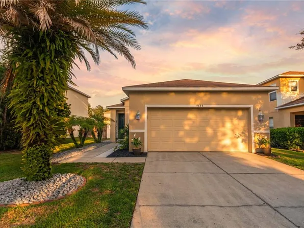 9644 Simeon Dr, Land O Lakes, FL 34638