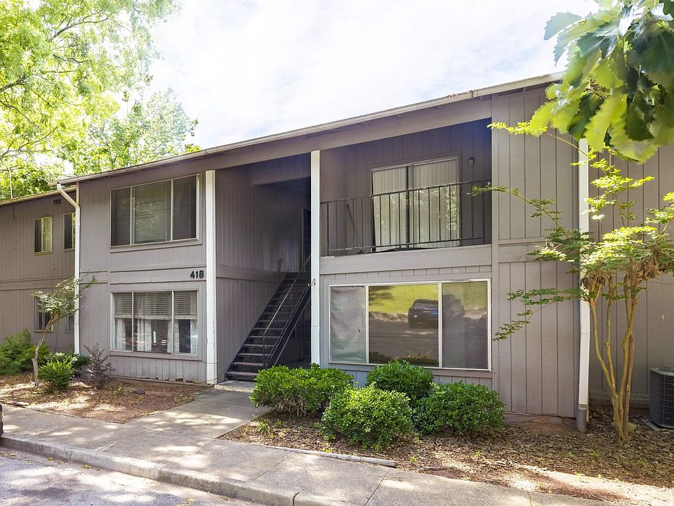 1st image of 418 Skyview Dr APT C