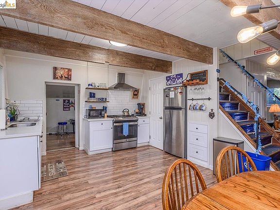 3rd image of 11741 Campo Seco Rd