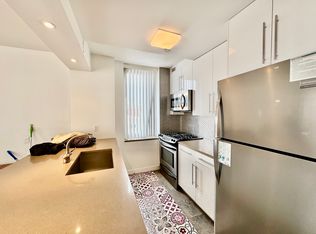 31-61 37th St #4B, Astoria, NY 11103