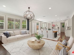 4928 Princess Dr, Agoura Hills, CA 91301