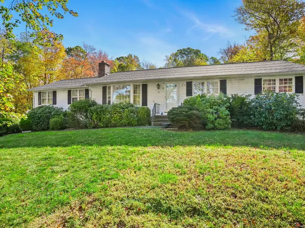 93 Hogs Back Road, Oxford, CT 06478