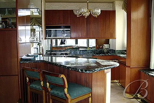 Rented by Bellmarc Realty | media 20