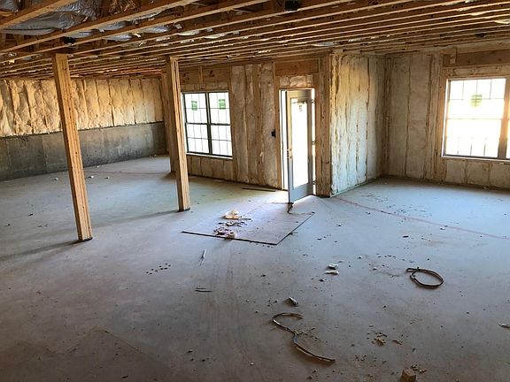 3rd image of 1725 Green Parrot Dr Lot 69