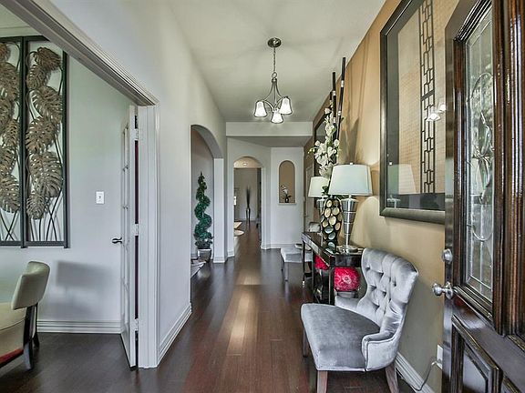 3rd image of 11907 Harristown Dr