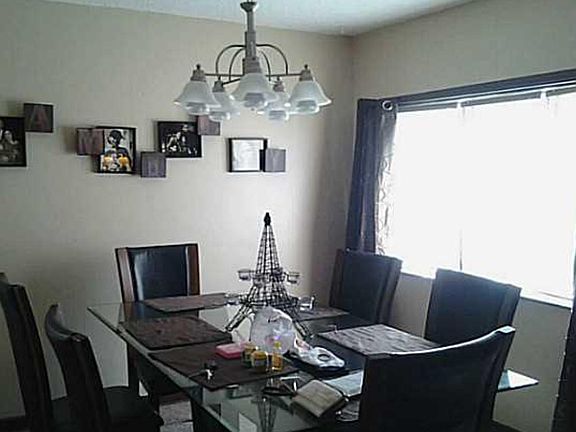 5th image of 284 Woodland Dr
