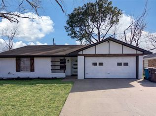 3322 Meadowlark Ln, Denton, TX 76209