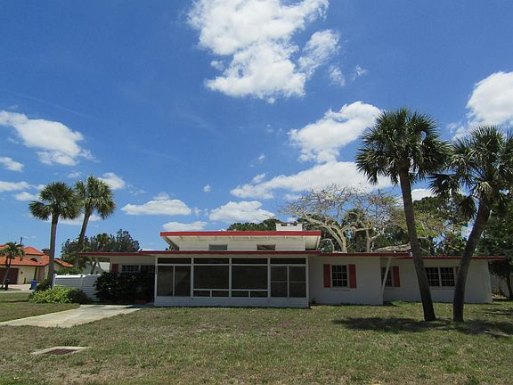 2nd image of 445 Golden Beach Blvd