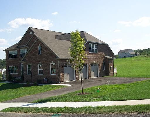2nd image of 114 English Farms Dr