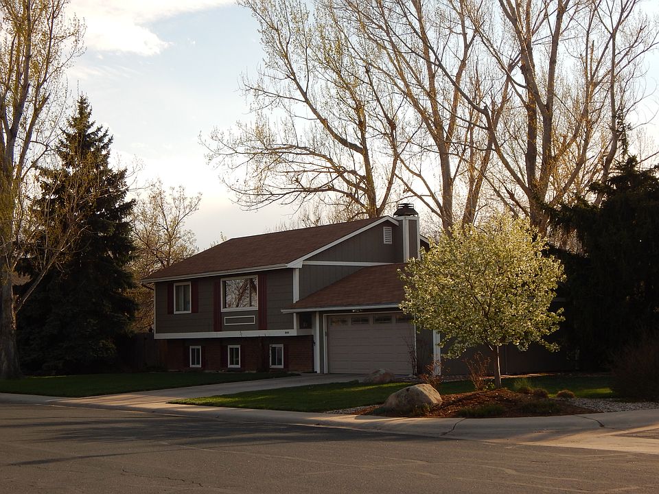 Corner Lot