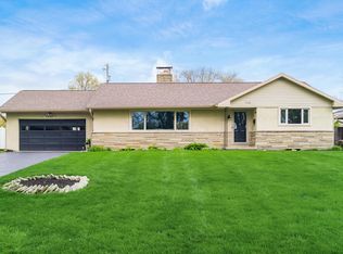 3306 Colchester Rd, Columbus, OH 43221