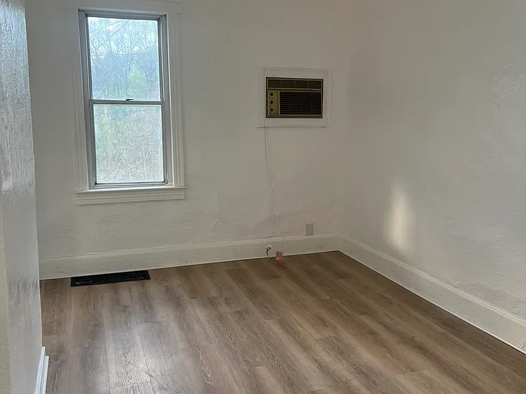 11 Ivy Ln — Photo 4