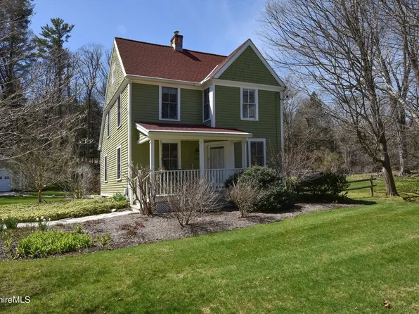 361 East St, Lenox, MA 01240