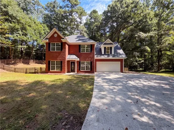 275 Forrest Ave, Fayetteville, GA 30214