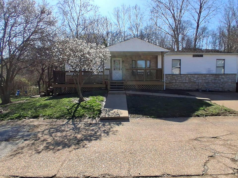 1st image of 4670 Brennan Woods Dr