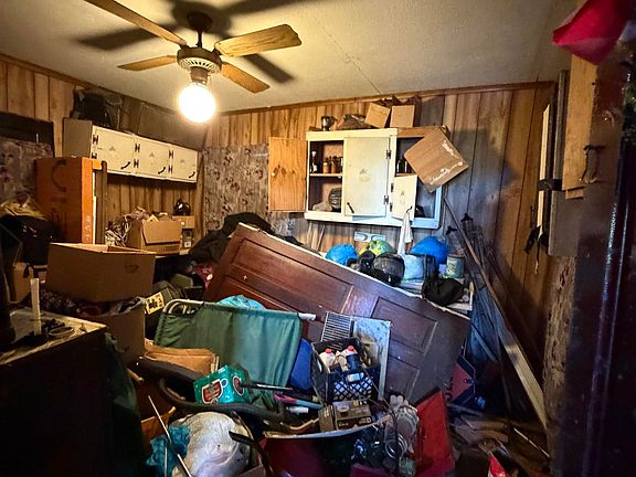 4th image of 403 W Wood St