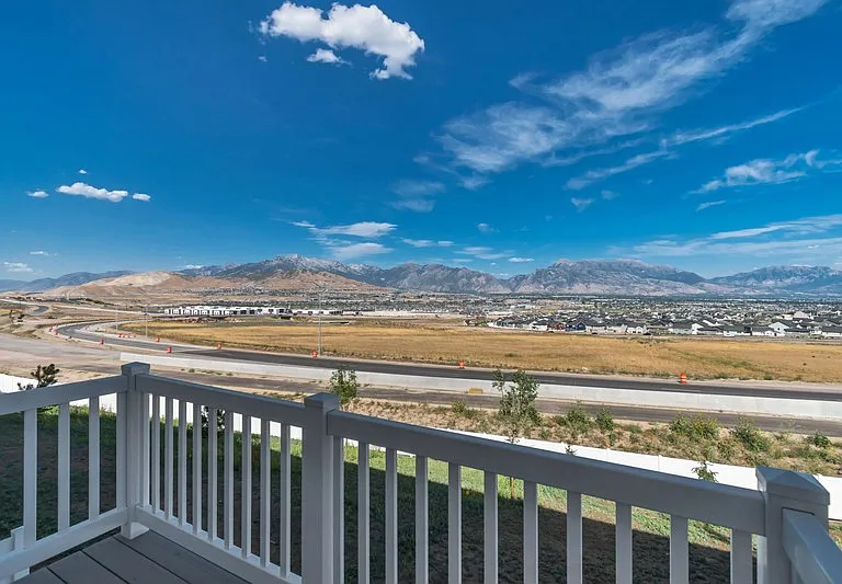 2698 N Blue Dawn Ln — Photo 4