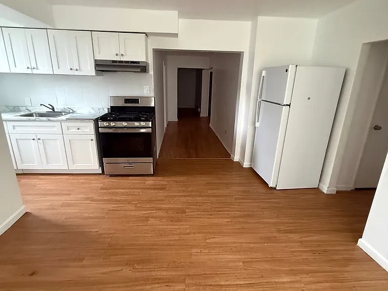 6515 Rising Sun Ave — Photo 10