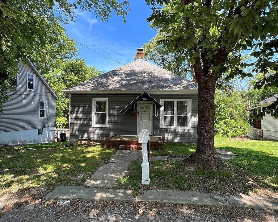 709 Peers Ave, Collinsville, IL 62234 Zillow