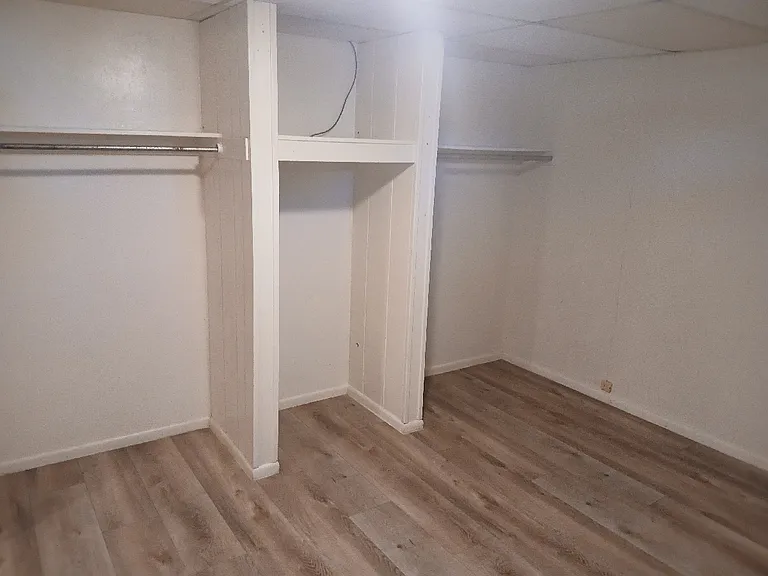 380 S Wagon Wheel Dr #3 — Photo 6