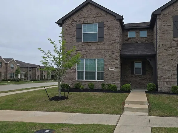 2940 Bluets Dr, Mesquite, TX 75150