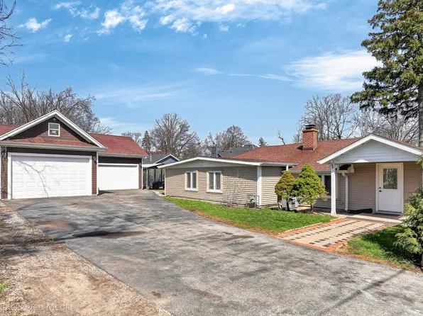 132 Harvey Ave, Wood Dale, IL 60191