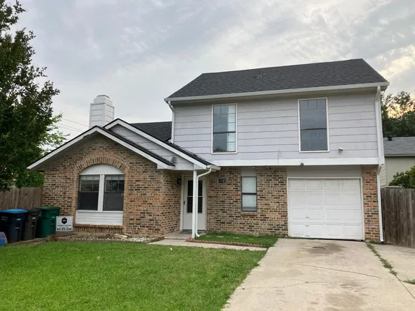 6703 Old Stone Dr, Fort Worth, TX 76137