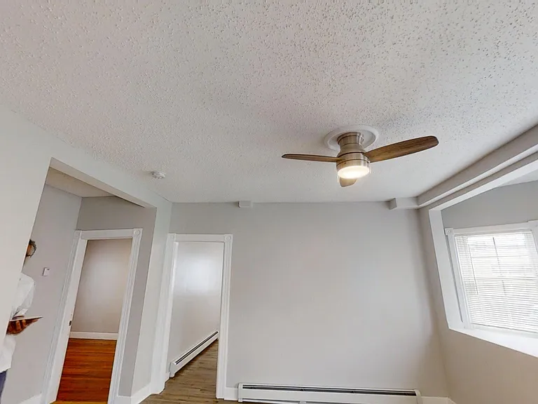 90 Georgia Ave #1 — Photo 7
