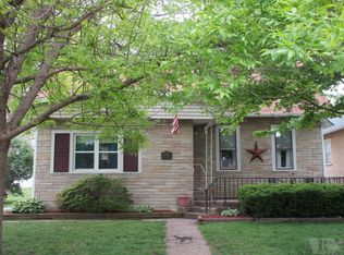 2206 Gnahn St, Burlington, IA 52601