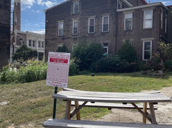737 Burns St APT 3