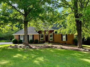 105 S Arcadia Dr, Bogart, GA 30622