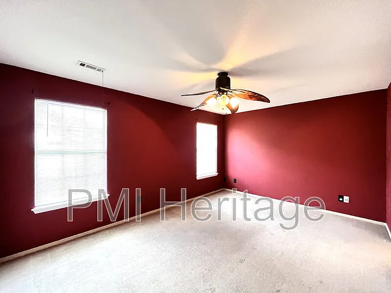 886 N Daisy Ln — Photo 11