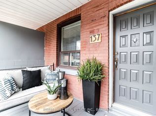 137 Earlscourt Ave, Toronto, ON M6E 4A8