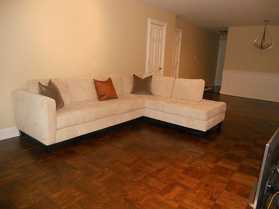 3rd image of 6485 Broadway APT 2C