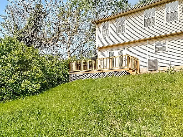 3825 Lady Di Ln #3825 — Photo 10
