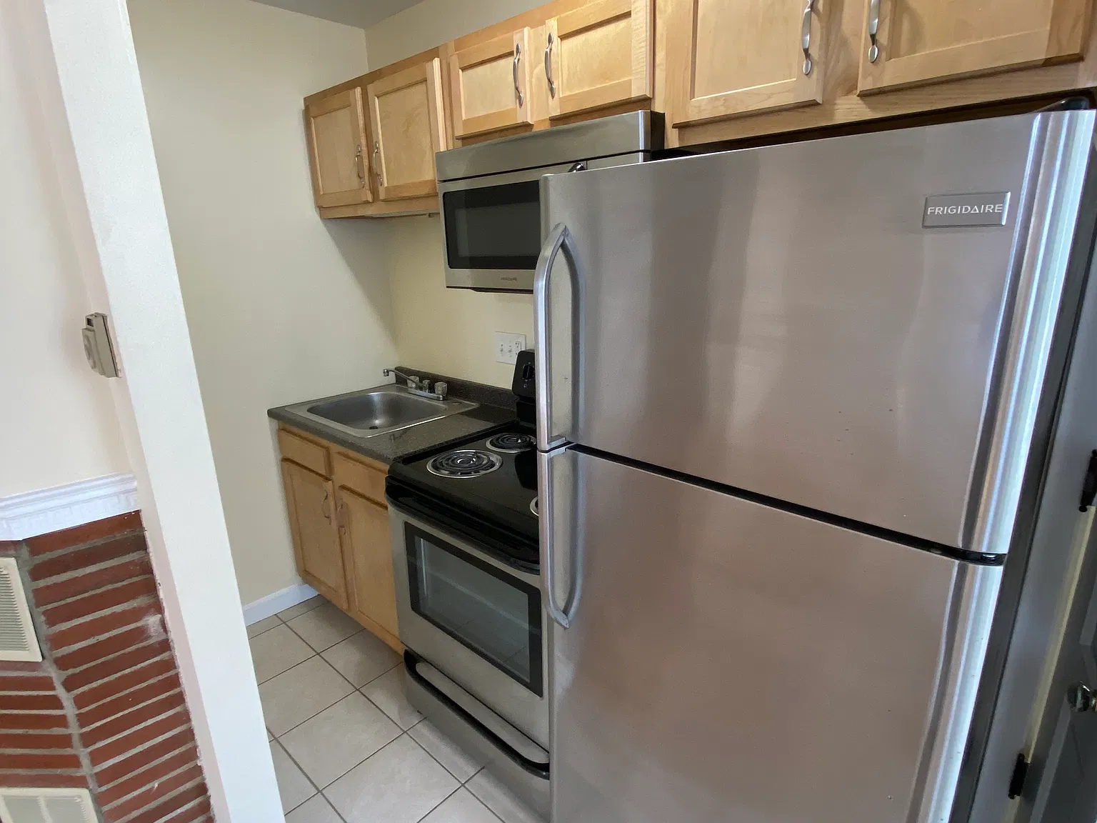 1 bed, $1,395 — Photo 2