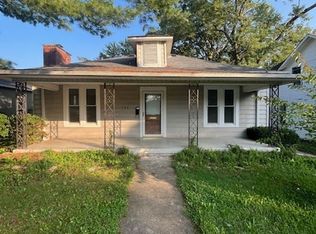 104 S Walnut St, Wilmore, KY 40390