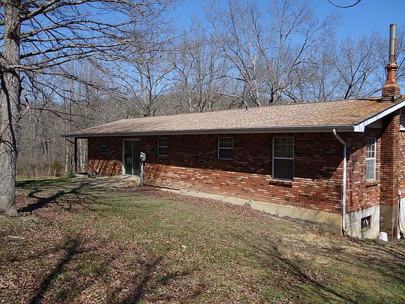 3rd image of 20458 Kennedy Dr