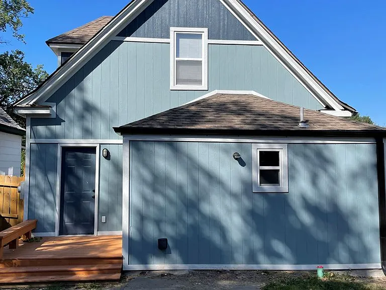 2419 Bales Ave — Photo 3
