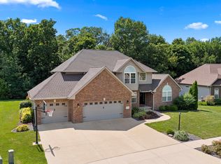 1800 Autumn Rdg, Washington, IL 61571