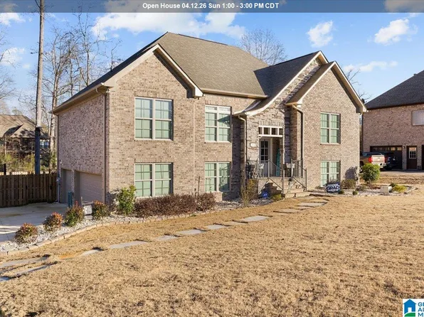 984 Knobloch Ln, Moody, AL 35004