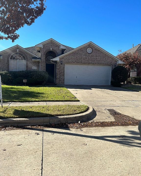 1st image of 8705 Sunset Trace Dr