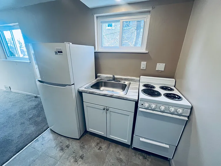 7007 McClure Ave #1L — Photo 5