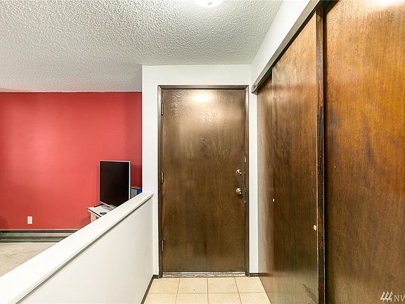 4th image of 13552 37th Ave S APT 6
