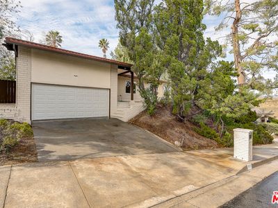 9011 Farralone Ave, Canoga Park, CA, 91304